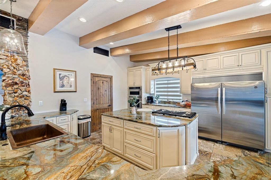 For Sale: $2,050,000 (3 beds, 2 baths, 2444 Square Feet)