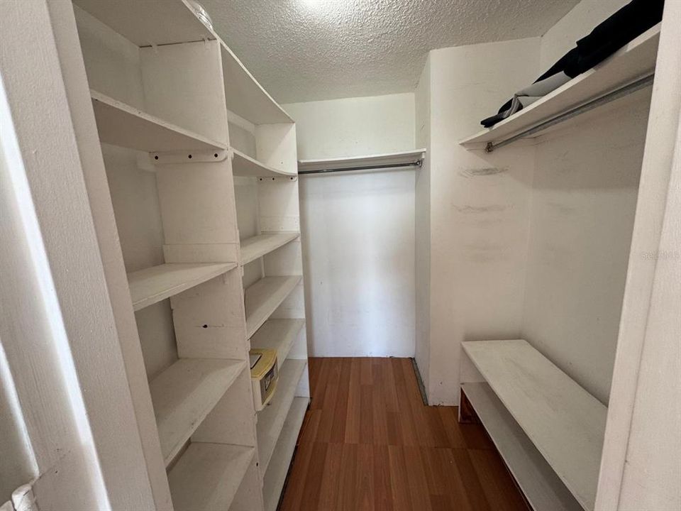 В аренду: $1,900 (2 спален, 2 ванн, 1200 Квадратных фут)