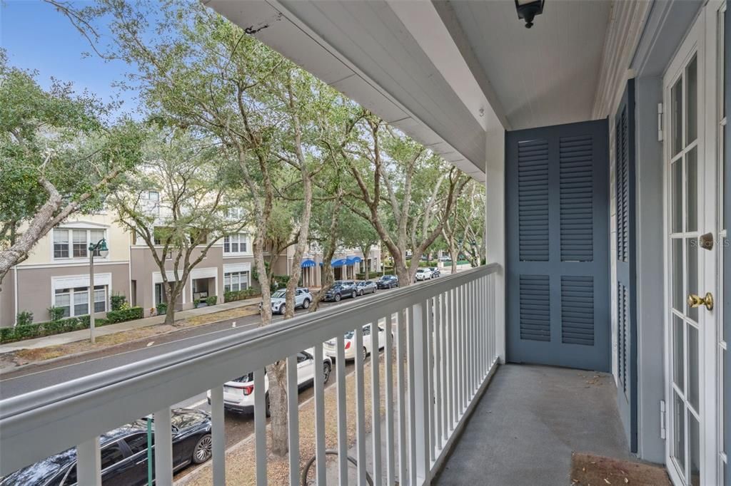 待售: $259,000 (2 贝兹, 2 浴室, 1360 平方英尺)