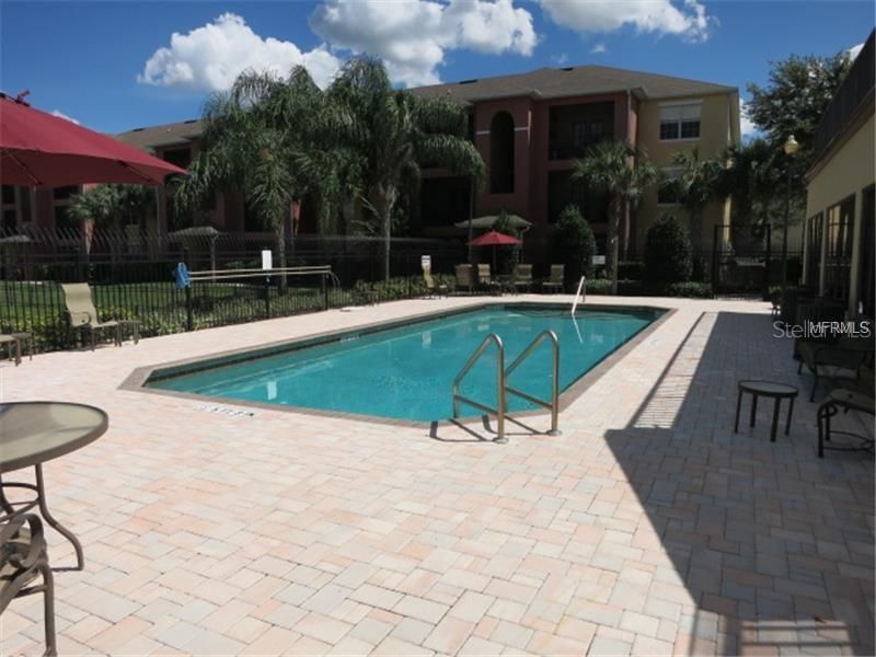 For Rent: $1,350 (1 beds, 1 baths, 643 Square Feet)