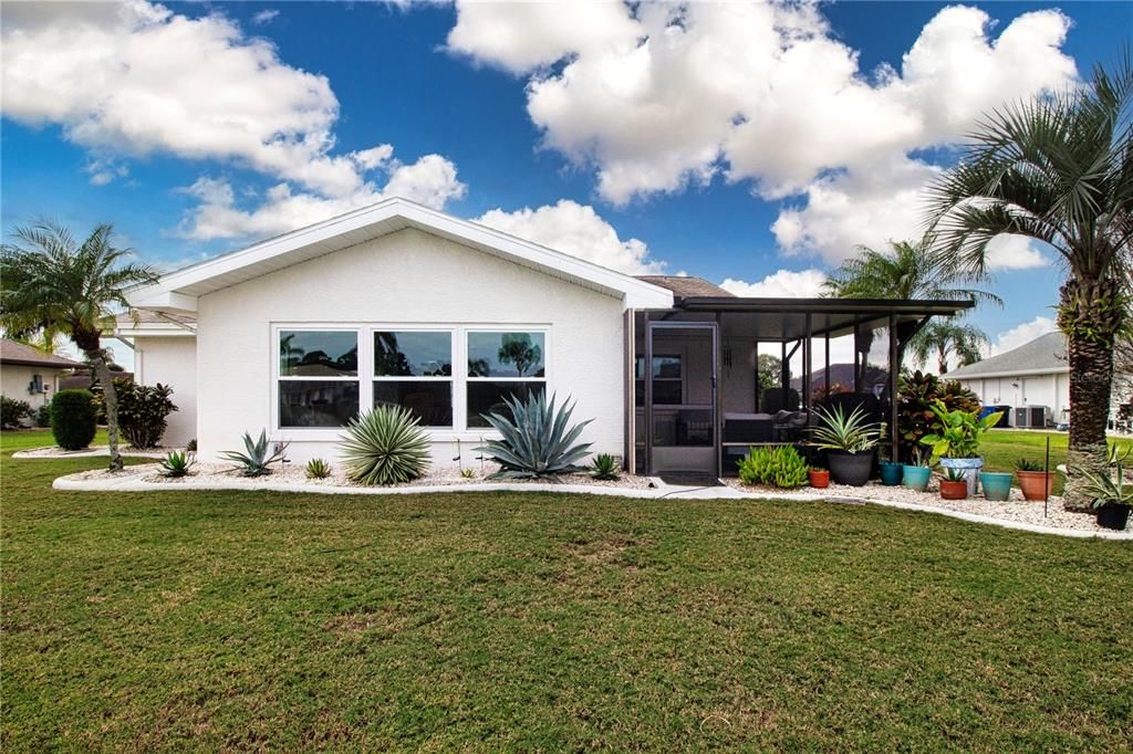 На продажу: $369,900 (2 спален, 2 ванн, 1860 Квадратных фут)