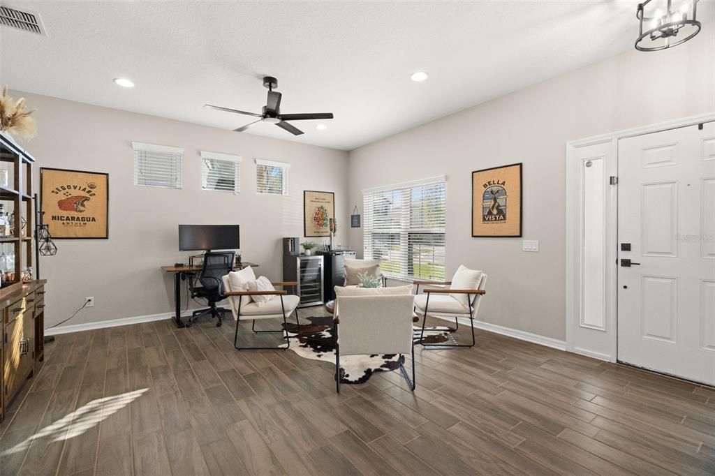 En Venta: $750,000 (4 camas, 3 baños, 2952 Pies cuadrados)