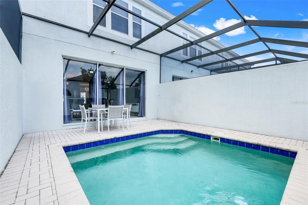 For Sale: $429,000 (3 beds, 3 baths, 1440 Square Feet)