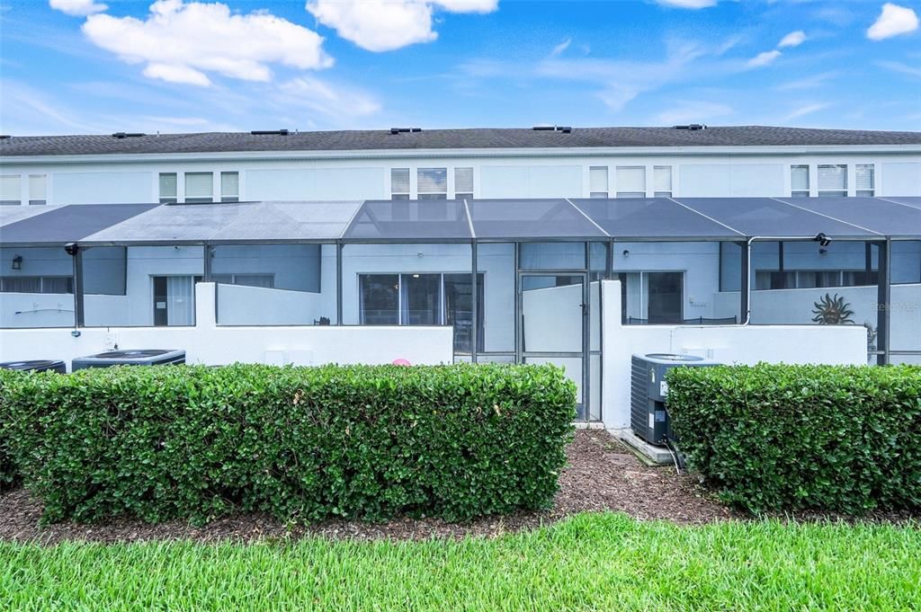 For Sale: $429,000 (3 beds, 3 baths, 1440 Square Feet)