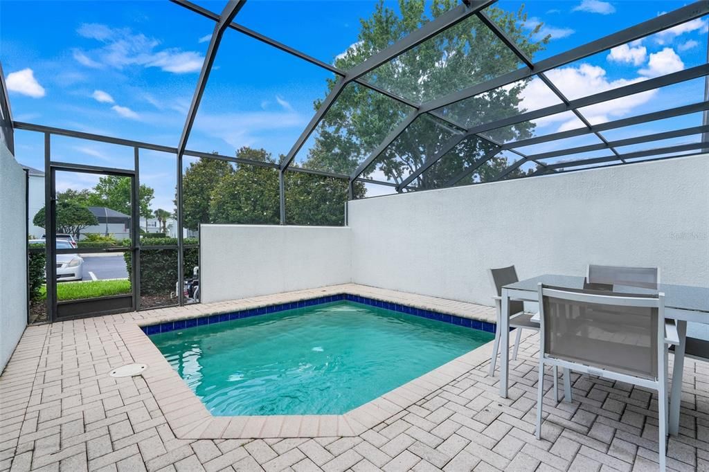 For Sale: $429,000 (3 beds, 3 baths, 1440 Square Feet)