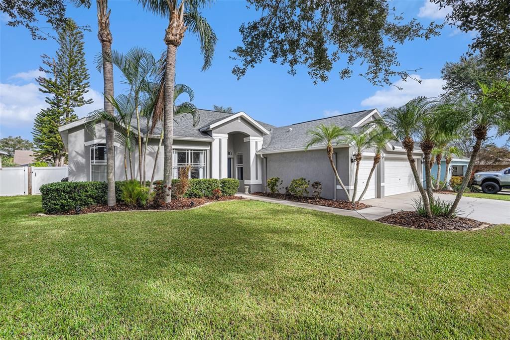 For Sale: $560,000 (4 beds, 3 baths, 2437 Square Feet)