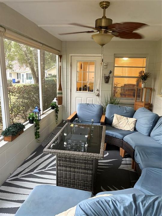 待售: $178,900 (2 贝兹, 2 浴室, 1409 平方英尺)