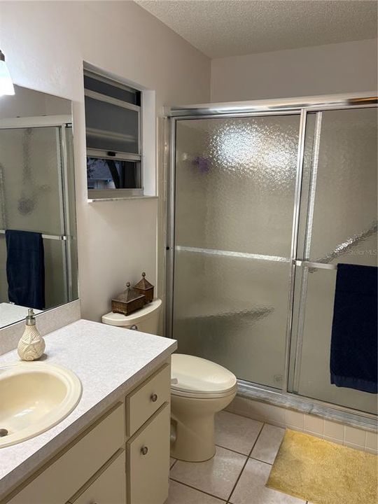 待售: $178,900 (2 贝兹, 2 浴室, 1409 平方英尺)