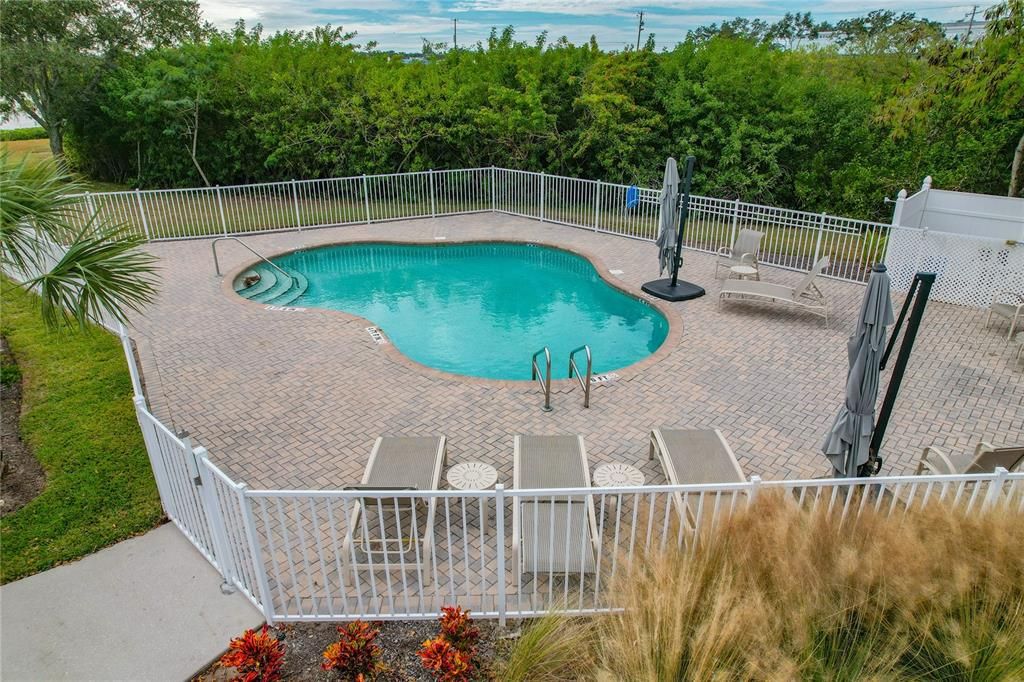 For Sale: $749,900 (3 beds, 3 baths, 2600 Square Feet)