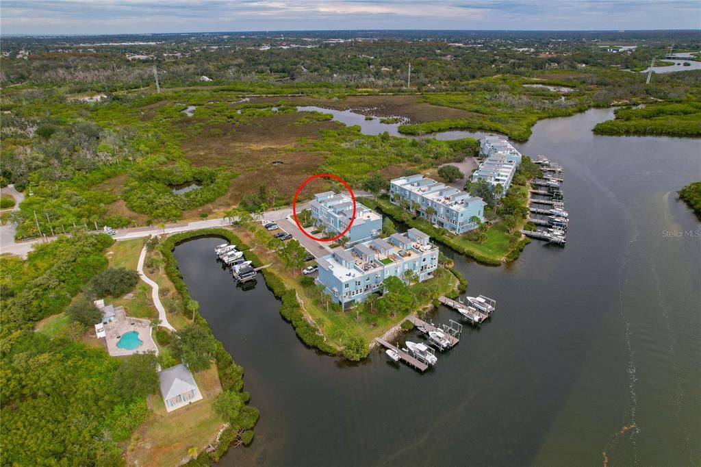 For Sale: $749,900 (3 beds, 3 baths, 2600 Square Feet)