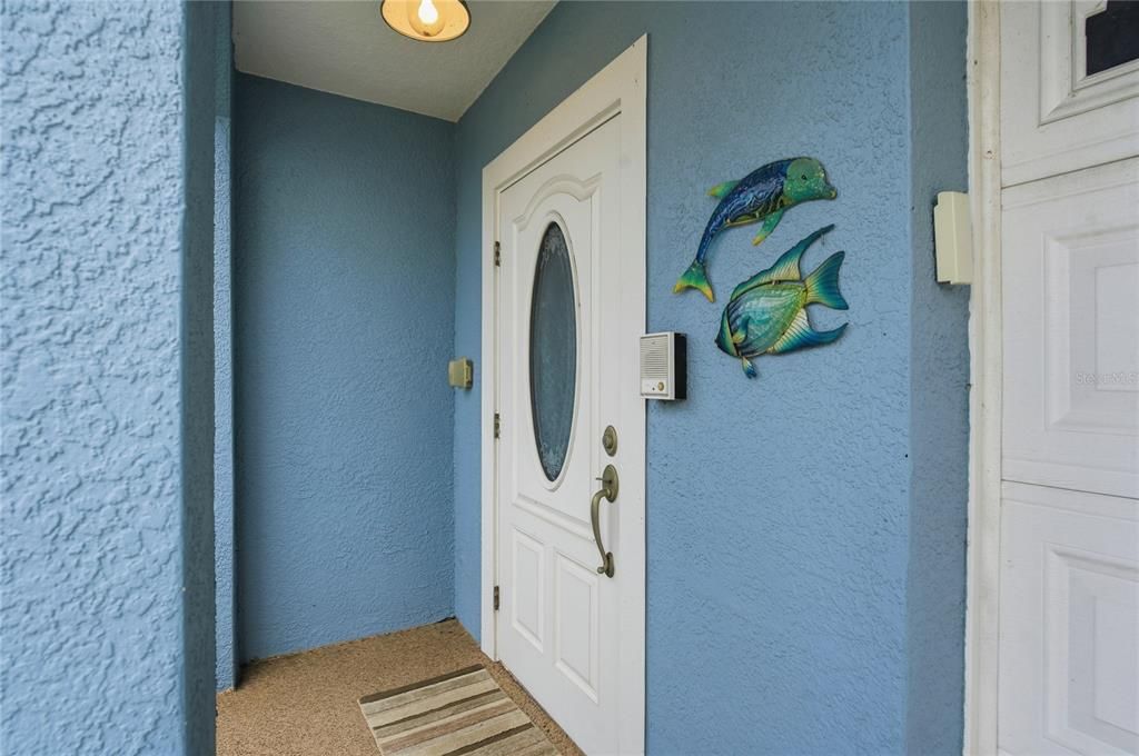 For Sale: $749,900 (3 beds, 3 baths, 2600 Square Feet)