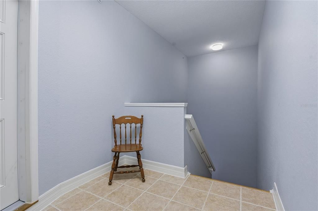 For Sale: $749,900 (3 beds, 3 baths, 2600 Square Feet)