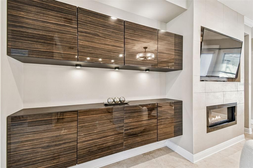 待售: $1,800,000 (4 贝兹, 3 浴室, 3382 平方英尺)