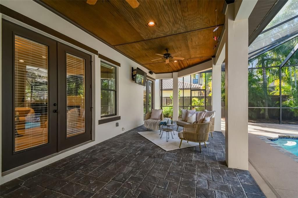 待售: $1,800,000 (4 贝兹, 3 浴室, 3382 平方英尺)