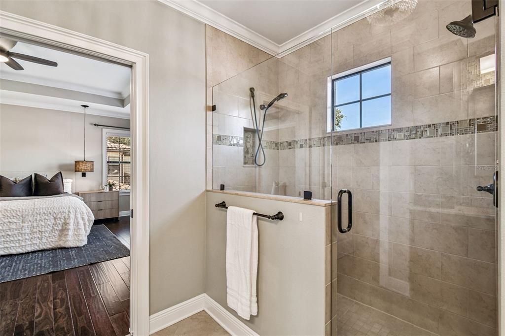 待售: $1,800,000 (4 贝兹, 3 浴室, 3382 平方英尺)