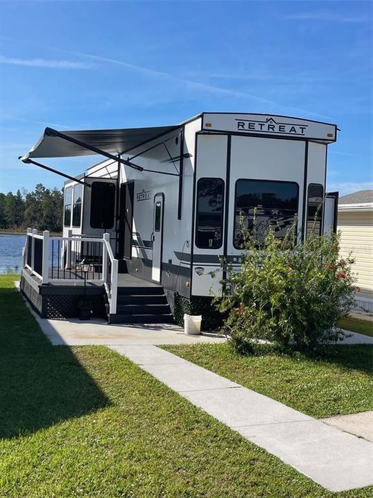 For Sale: $105,000 (1 beds, 1 baths, 391 Square Feet)