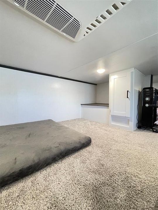 For Sale: $105,000 (1 beds, 1 baths, 391 Square Feet)