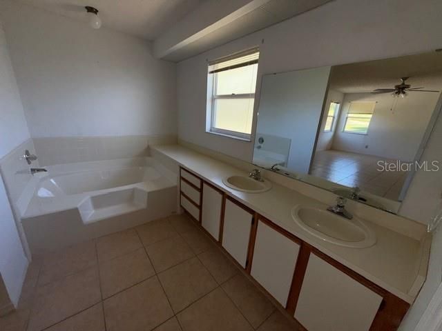 En Venta: $207,000 (2 camas, 2 baños, 1636 Pies cuadrados)