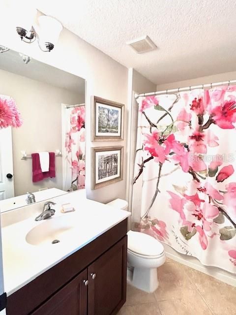 For Rent: $2,500 (2 beds, 2 baths, 1258 Square Feet)