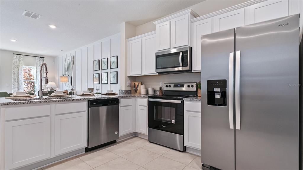 For Sale: $294,990 (3 beds, 2 baths, 1210 Square Feet)