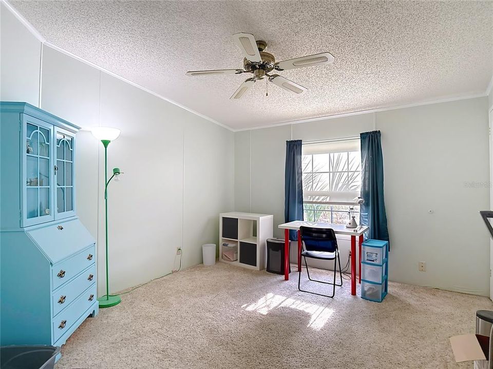 For Sale: $149,500 (2 beds, 2 baths, 1482 Square Feet)