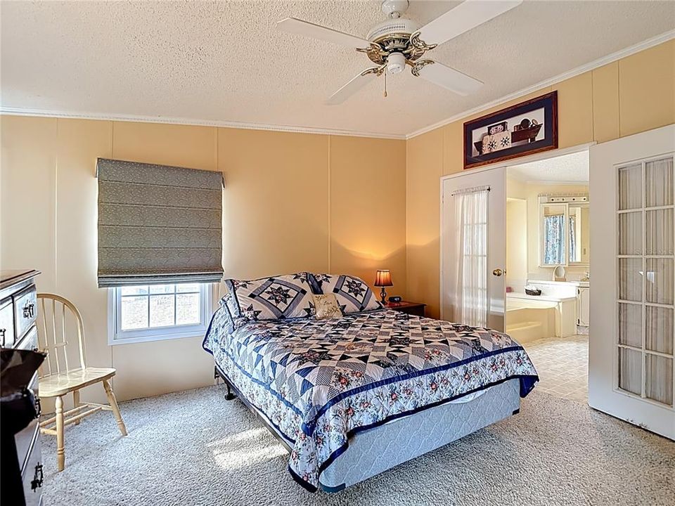 For Sale: $149,500 (2 beds, 2 baths, 1482 Square Feet)