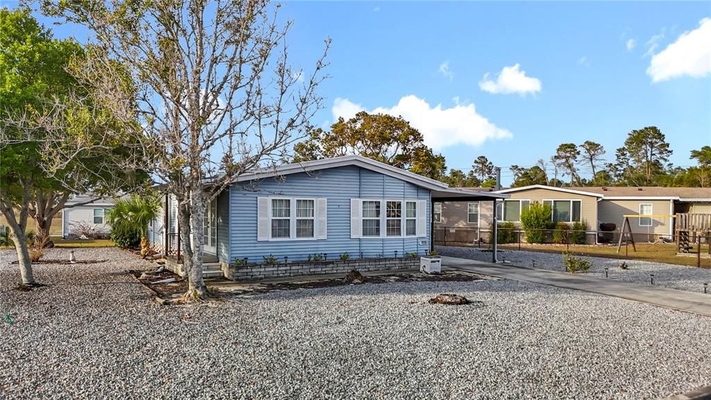 For Sale: $149,500 (2 beds, 2 baths, 1482 Square Feet)