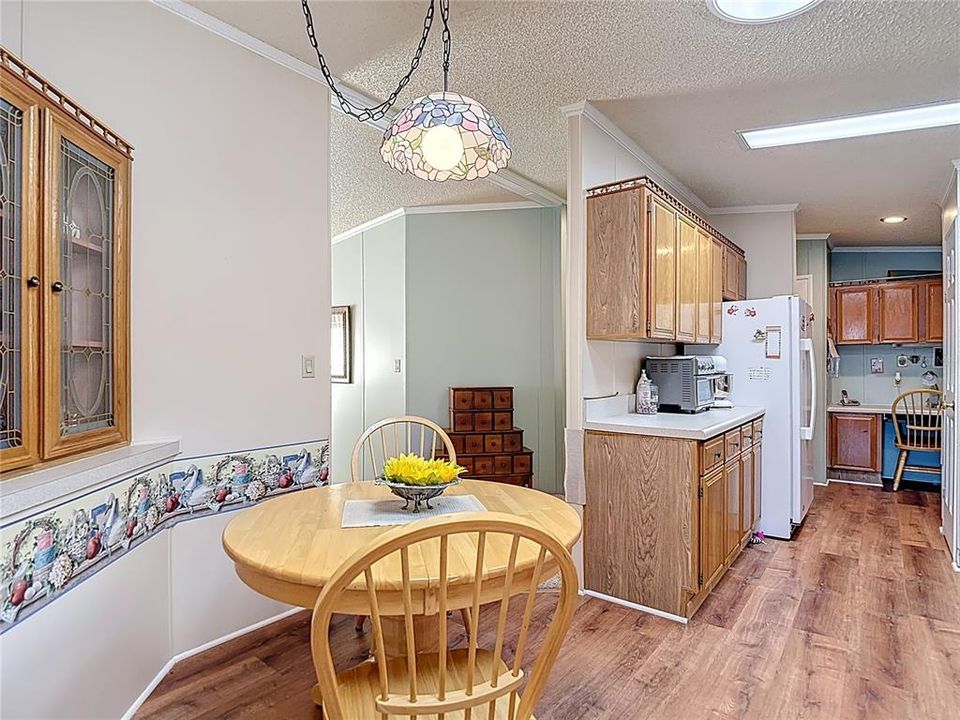 For Sale: $149,500 (2 beds, 2 baths, 1482 Square Feet)