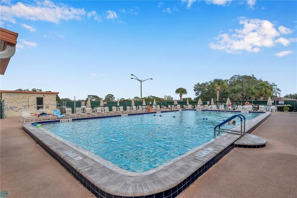 For Sale: $149,500 (2 beds, 2 baths, 1482 Square Feet)