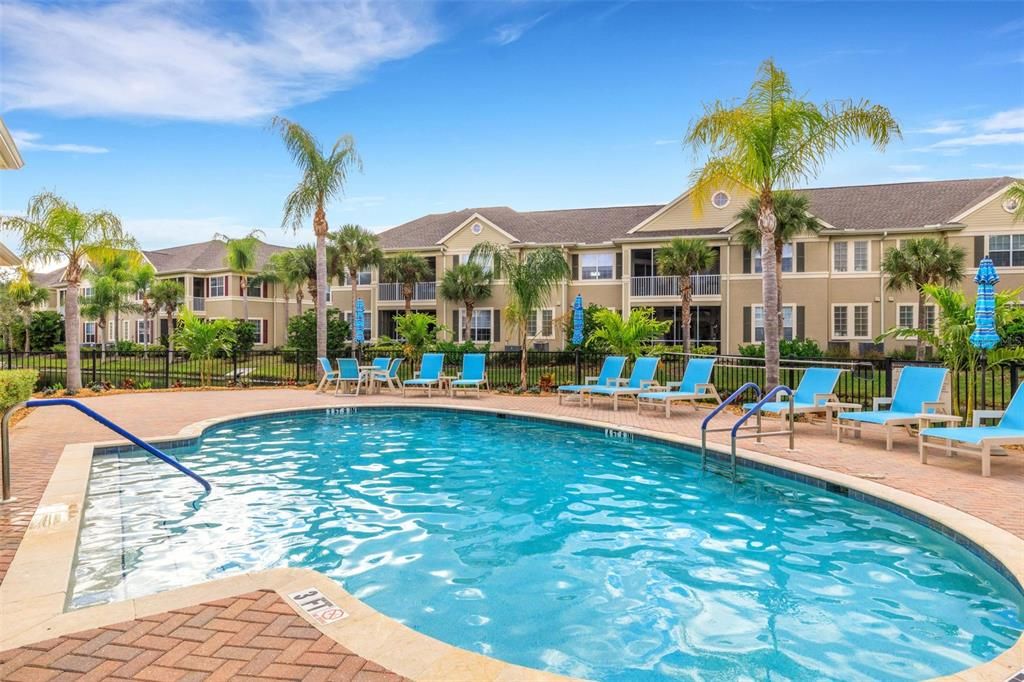 For Sale: $395,000 (2 beds, 2 baths, 1623 Square Feet)