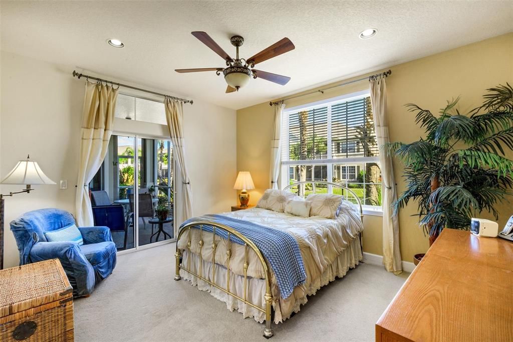 For Sale: $395,000 (2 beds, 2 baths, 1623 Square Feet)