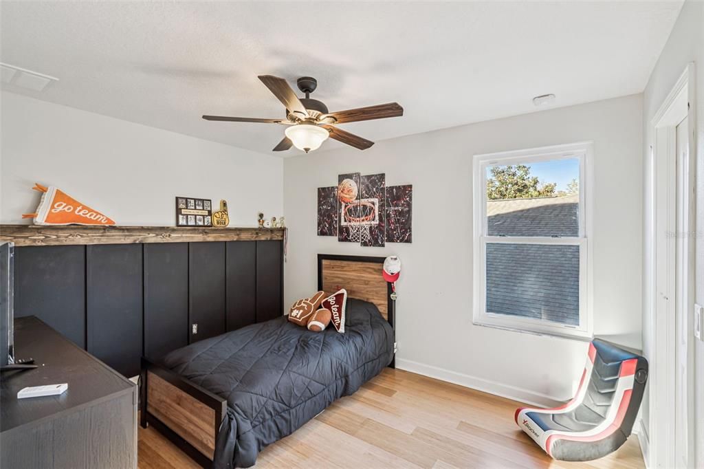 For Sale: $814,900 (5 beds, 3 baths, 3367 Square Feet)