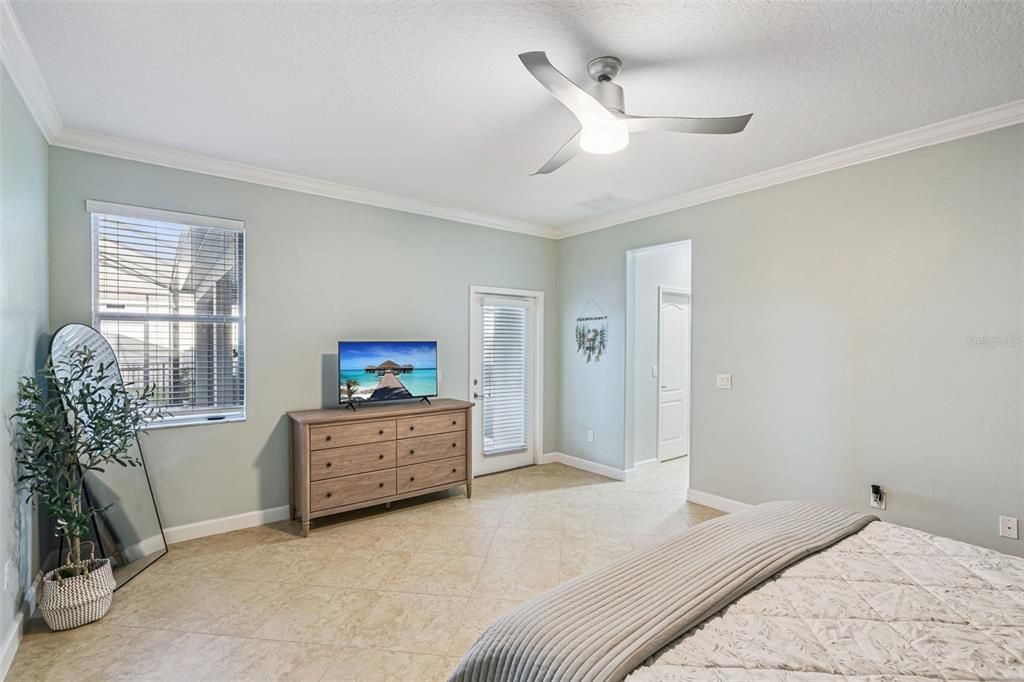 For Sale: $814,900 (5 beds, 3 baths, 3367 Square Feet)