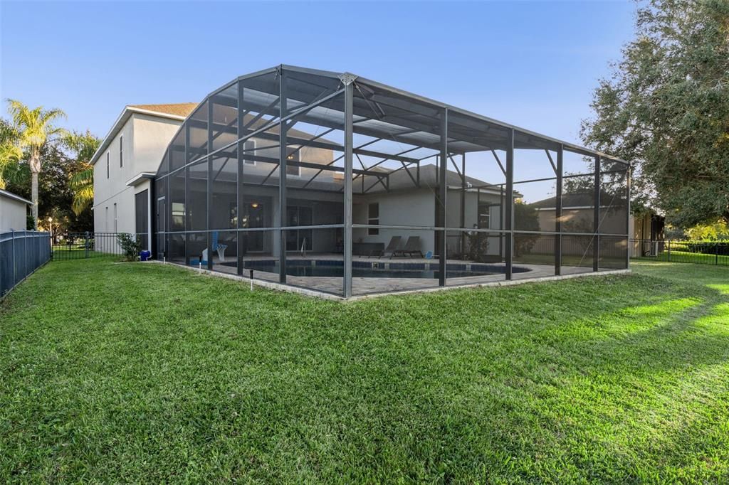 For Sale: $814,900 (5 beds, 3 baths, 3367 Square Feet)