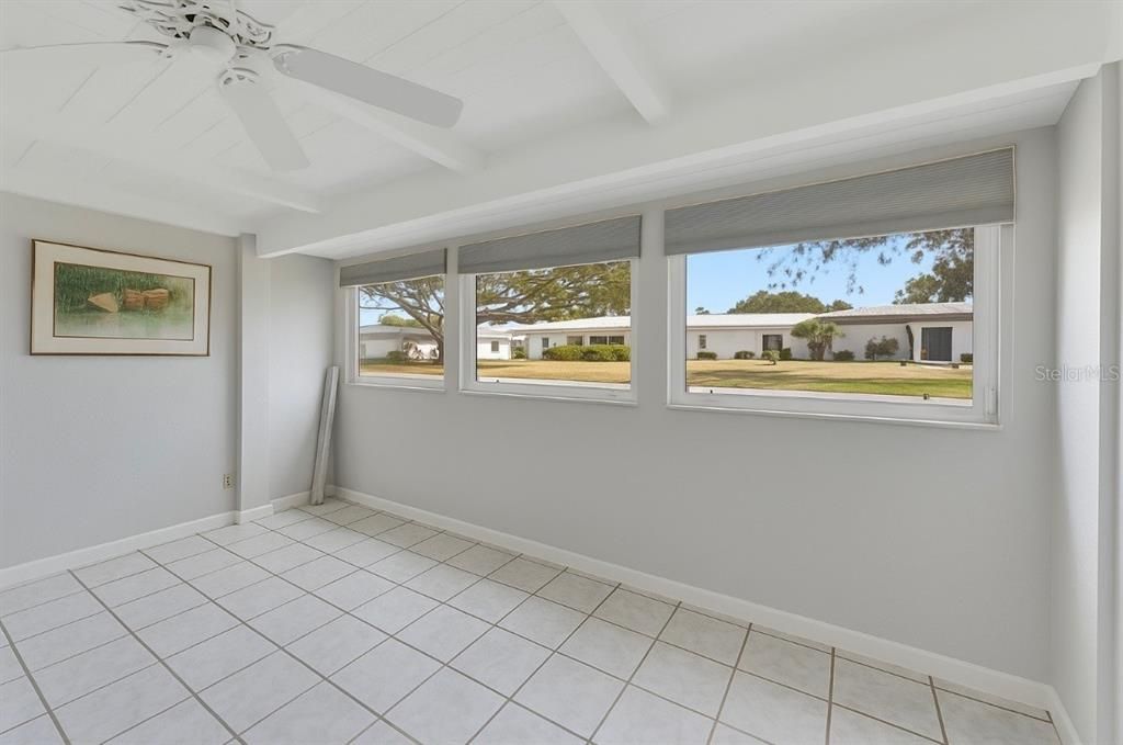 En Venta: $200,000 (2 camas, 2 baños, 1127 Pies cuadrados)