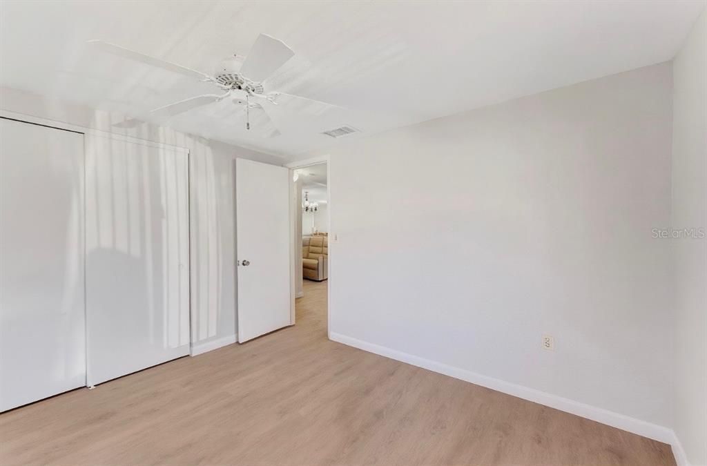 En Venta: $200,000 (2 camas, 2 baños, 1127 Pies cuadrados)