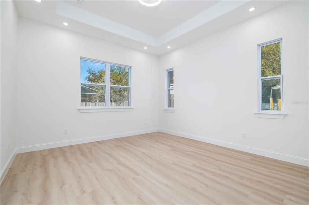 待售: $459,000 (3 贝兹, 2 浴室, 2016 平方英尺)