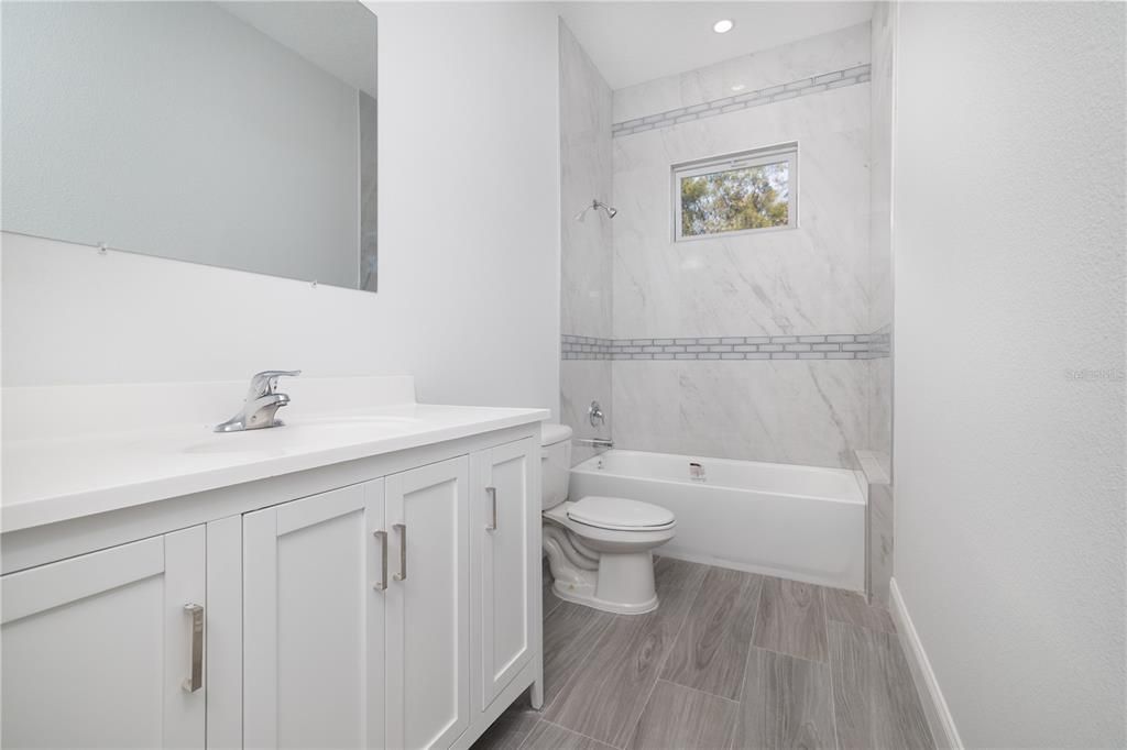 待售: $459,000 (3 贝兹, 2 浴室, 2016 平方英尺)