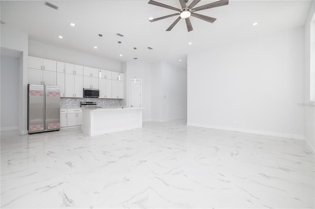 待售: $459,000 (3 贝兹, 2 浴室, 2016 平方英尺)