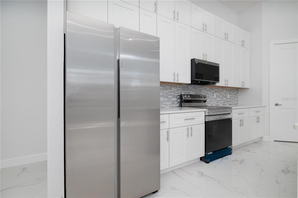 待售: $459,000 (3 贝兹, 2 浴室, 2016 平方英尺)