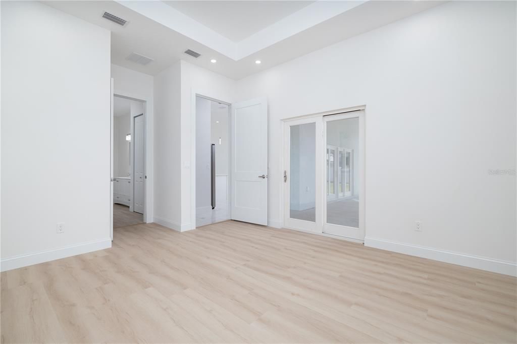 待售: $459,000 (3 贝兹, 2 浴室, 2016 平方英尺)