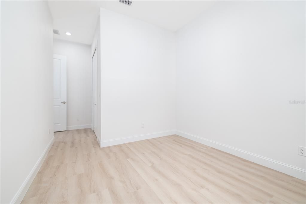 待售: $459,000 (3 贝兹, 2 浴室, 2016 平方英尺)