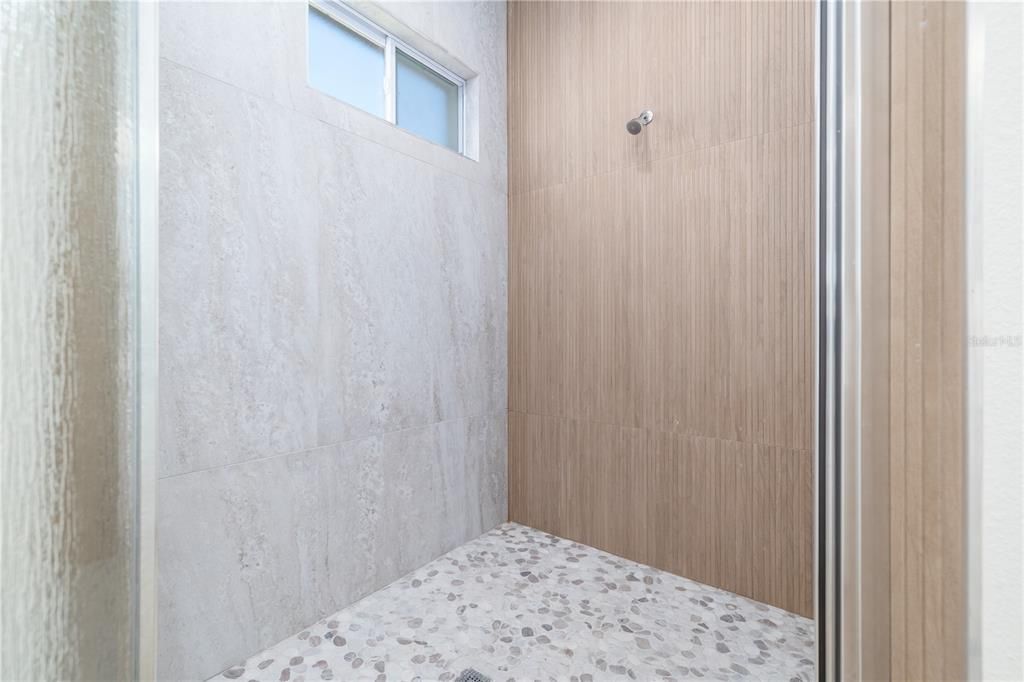 待售: $459,000 (3 贝兹, 2 浴室, 2016 平方英尺)