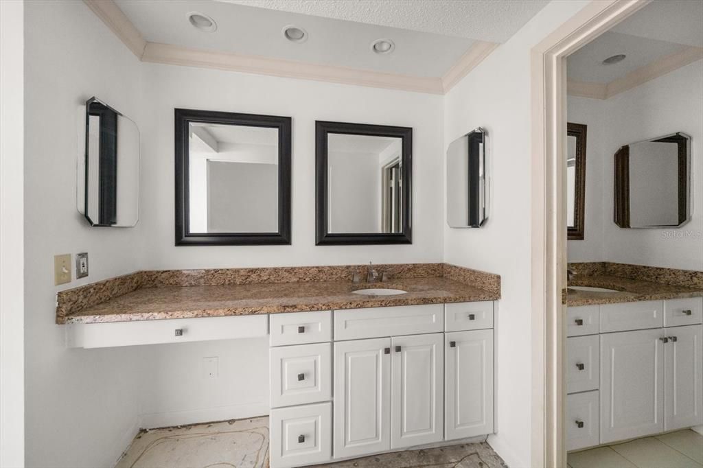 待售: $790,000 (3 贝兹, 3 浴室, 2130 平方英尺)