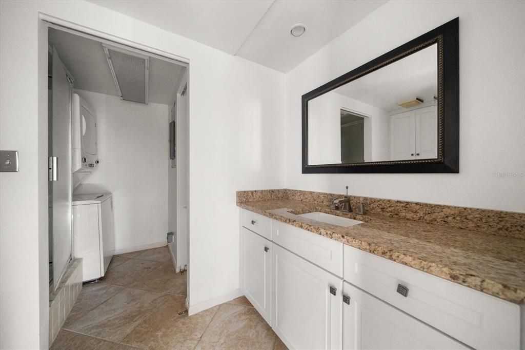 待售: $790,000 (3 贝兹, 3 浴室, 2130 平方英尺)