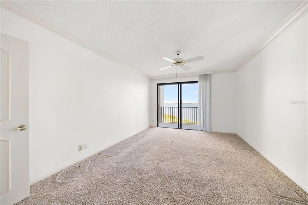 待售: $790,000 (3 贝兹, 3 浴室, 2130 平方英尺)