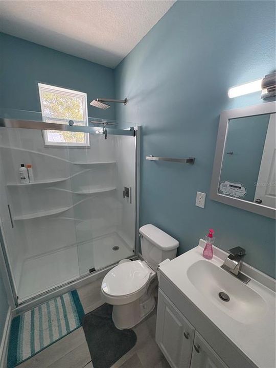 出租: $3,200 (3 贝兹, 3 浴室, 1153 平方英尺)