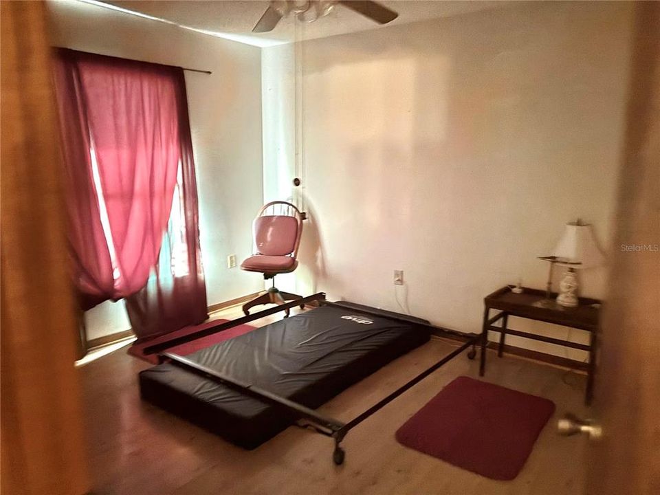 En Venta: $200,000 (3 camas, 1 baños, 1104 Pies cuadrados)