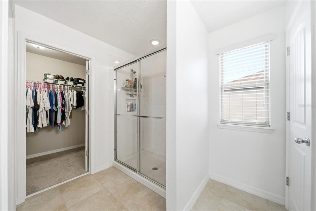 待售: $587,000 (4 贝兹, 3 浴室, 2477 平方英尺)