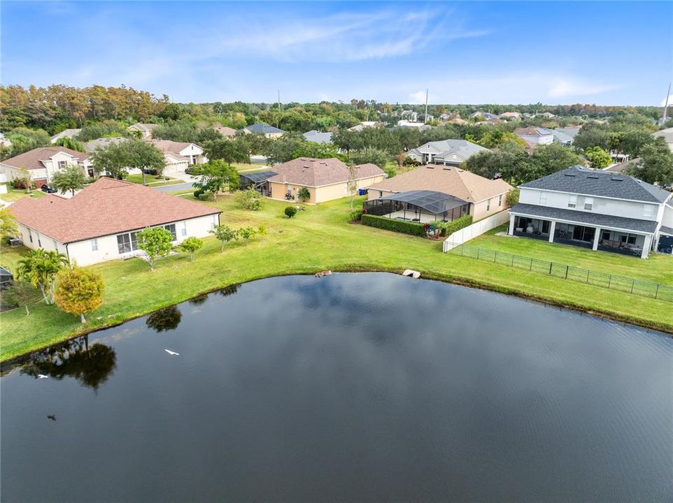 待售: $440,000 (4 贝兹, 2 浴室, 2052 平方英尺)